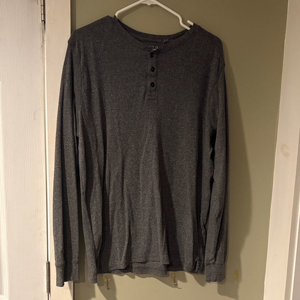 Apt. 9 Dark Charcoal Long Sleeve Henley